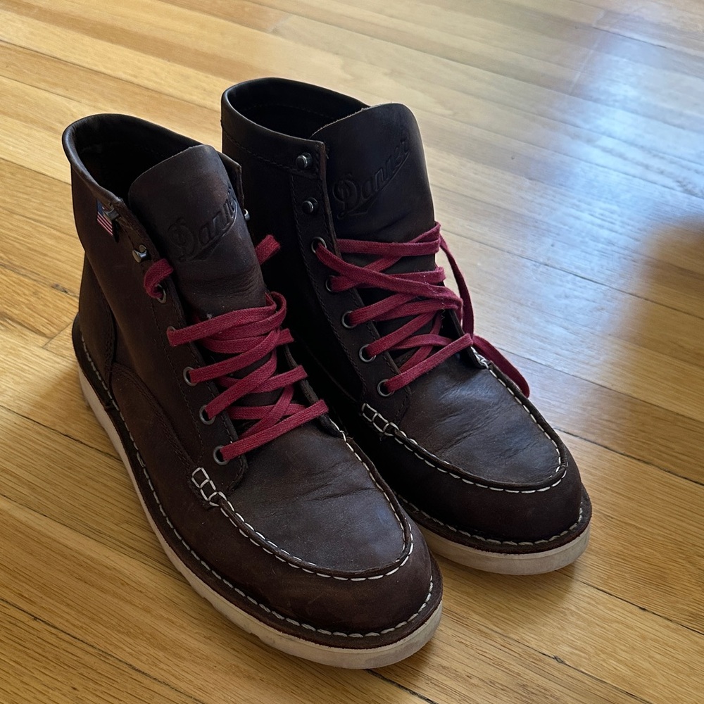 Danner Women’s Dark Brown Boots with Burgundy Laces